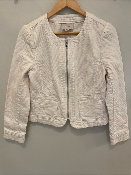 LOFT Jackets & Blazers - LOFT Cream Textured Zip-Front Denim Blazer/Jacket